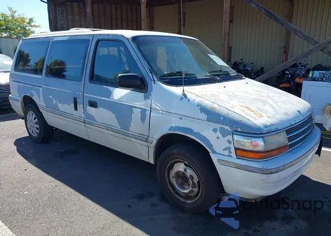 1993 Plymouth Grand Voyager Se from USA, damaged, VIN 1P4GH44R6PX719385